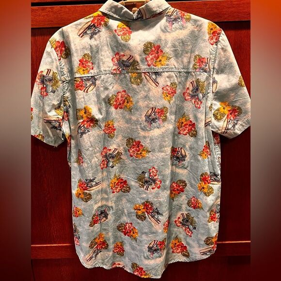 Disney Lilo and Stitch Hawaiian Surf Shirt. Size XL. - Picture 2 of 2